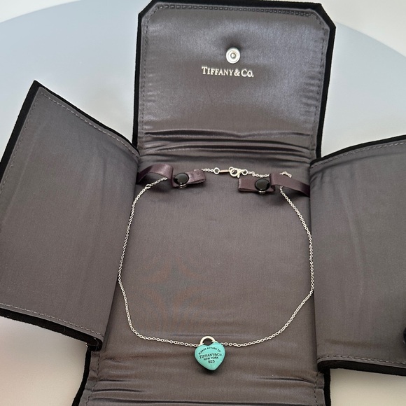 Tiffany & Co. 925 Silver Necklace Heart Pendant authentic 100% - Picture 8 of 11